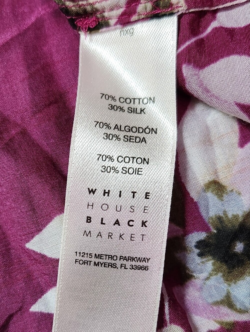 White House Black Market Floral Button-Front Blouse in Magenta Cotton/silk - Picture 7 of 8